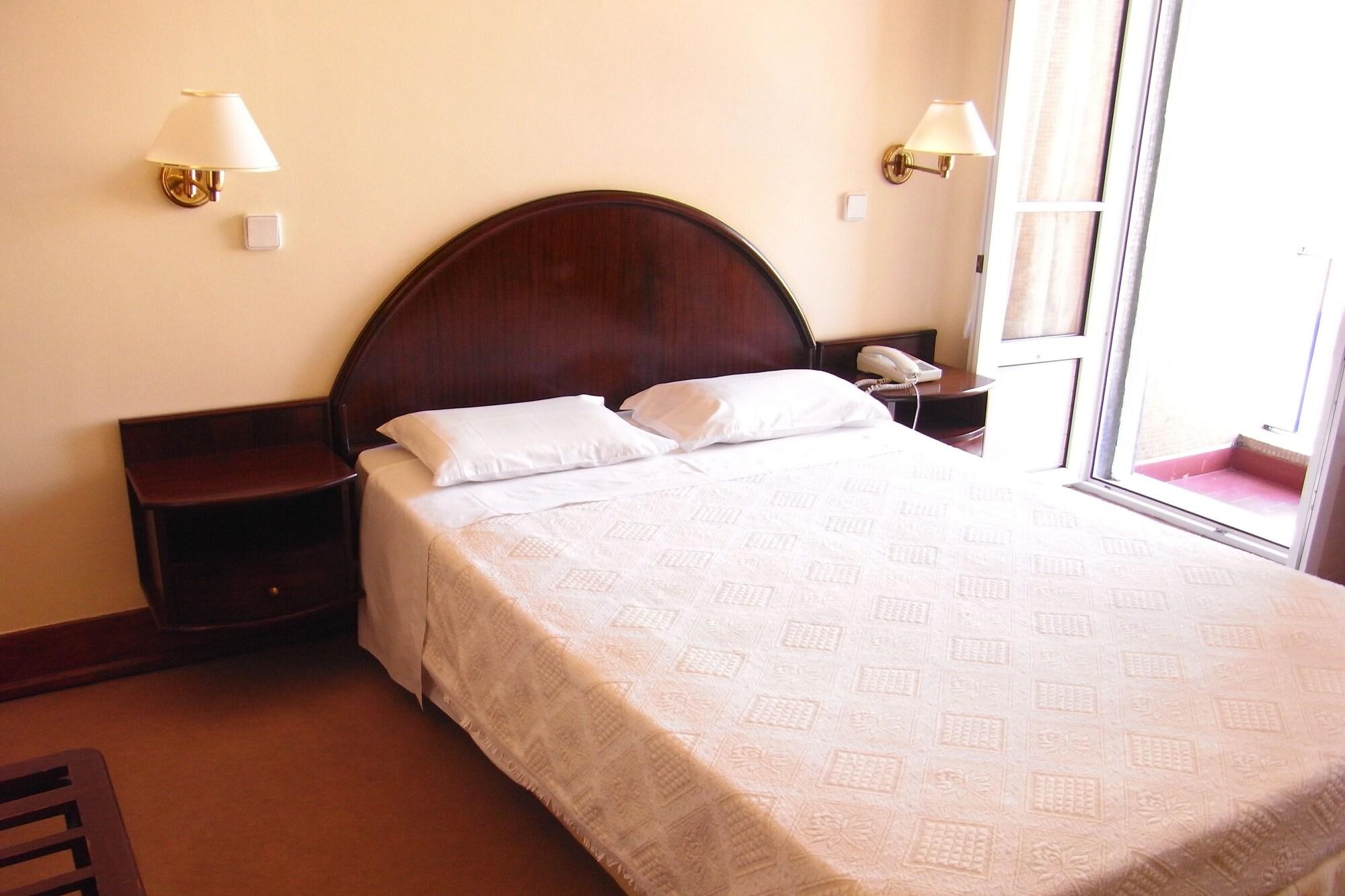 Hotel Braganca Coimbra Buitenkant foto