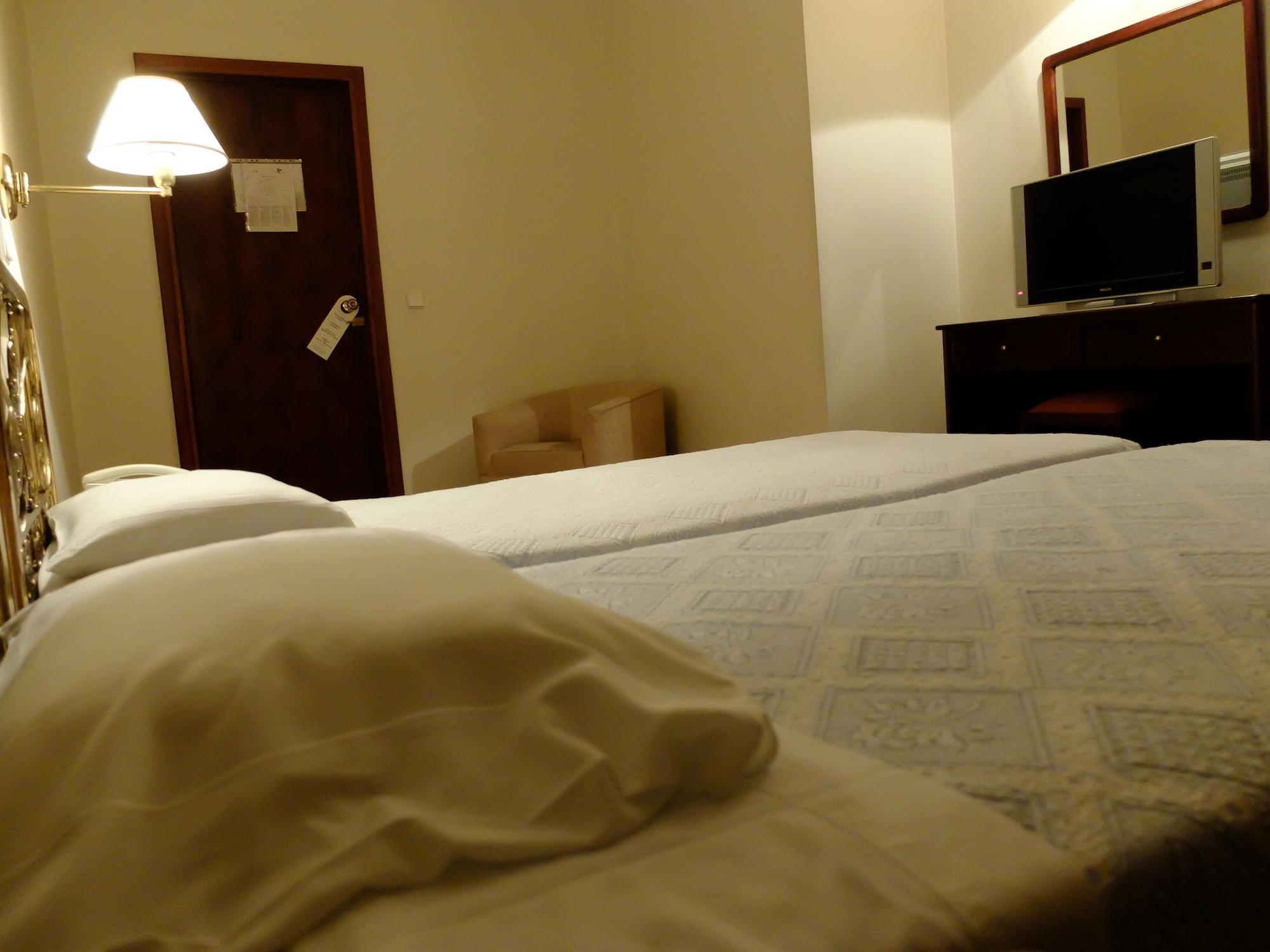 Hotel Braganca Coimbra Buitenkant foto