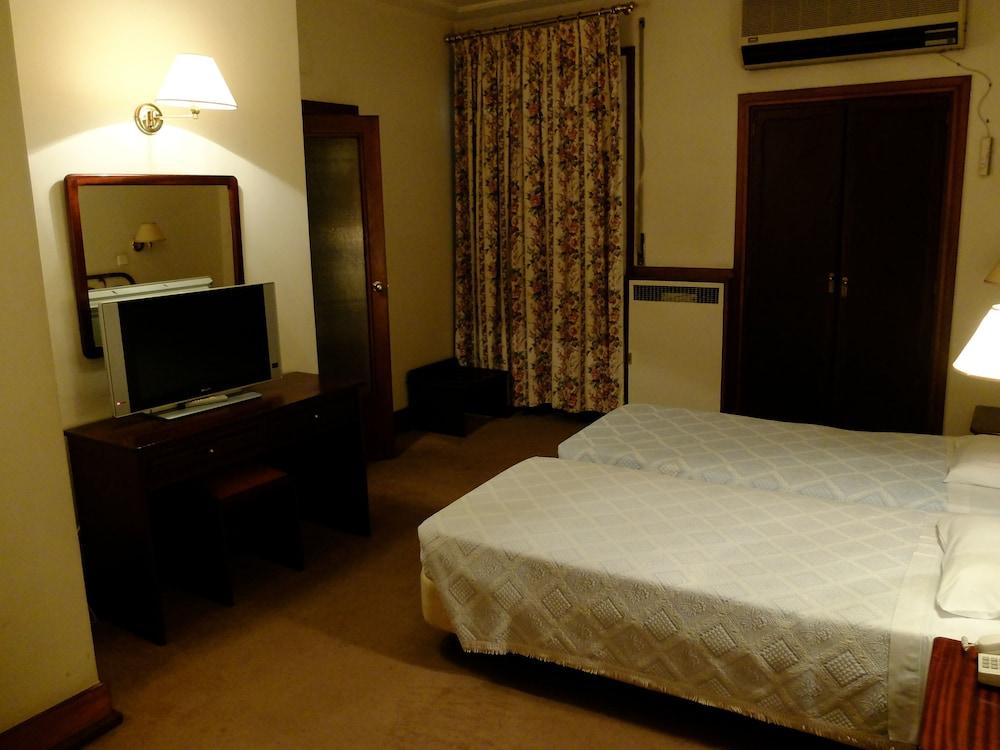 Hotel Braganca Coimbra Buitenkant foto